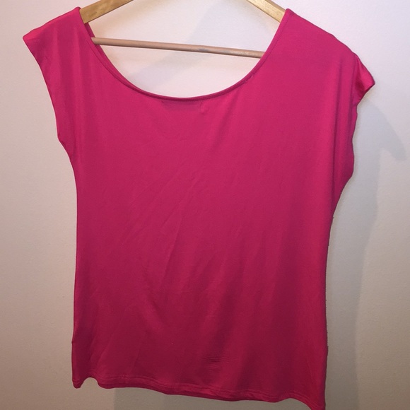 🌟 BOGO Hot pink one shoulder top - Picture 2 of 7